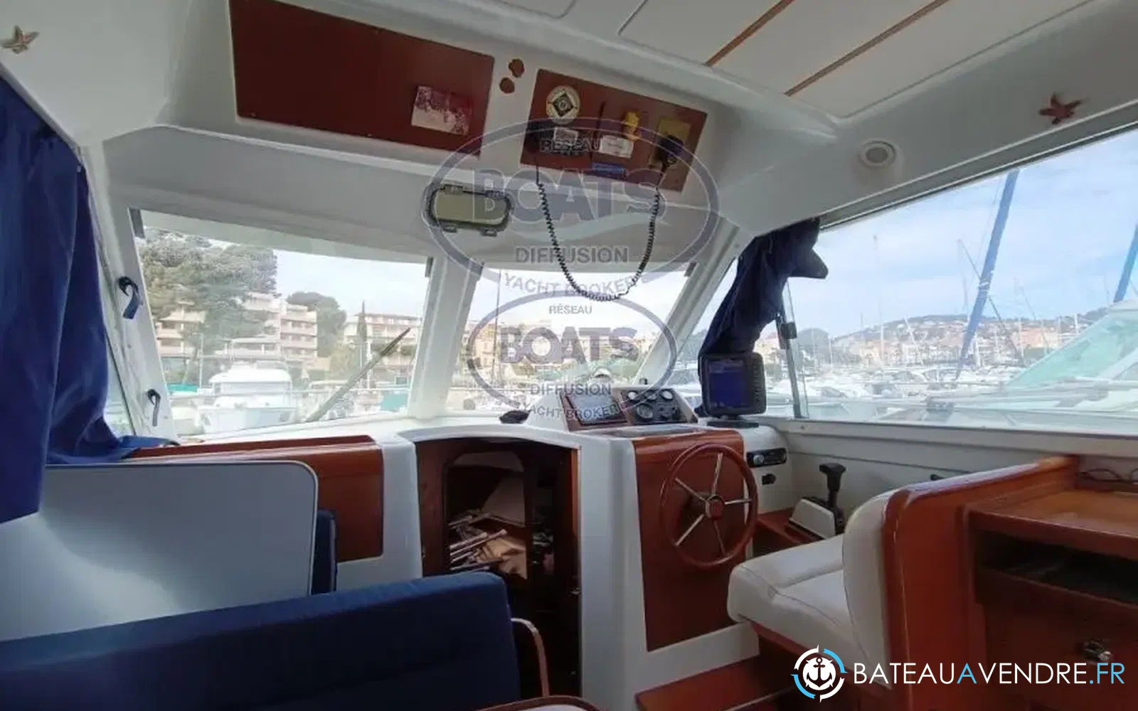 slider 2 Beneteau Antares Serie 9