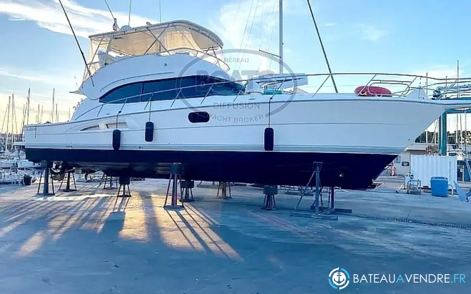 slider 2 Riviera 58 Open Flybridge