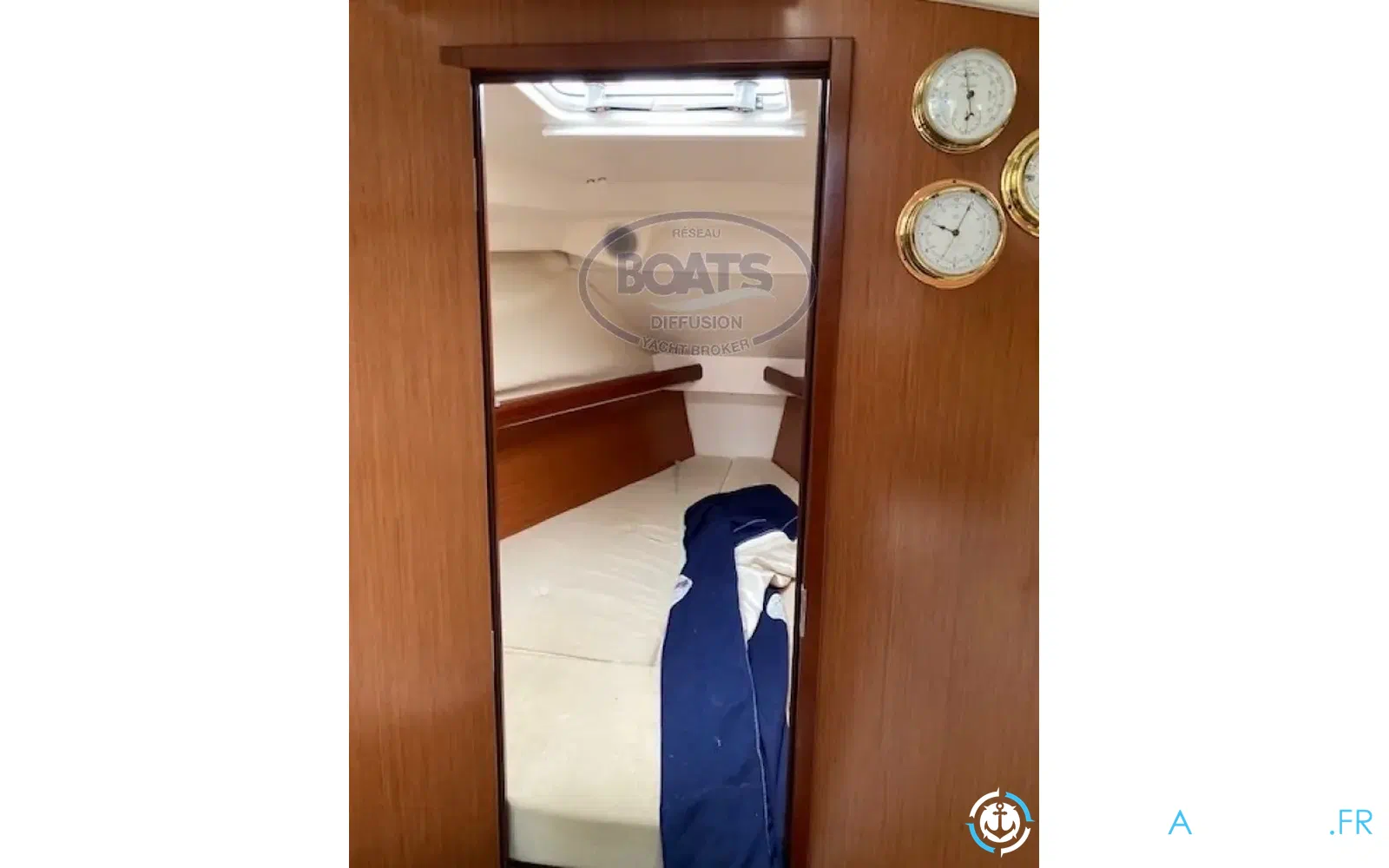 slider 9 Beneteau OCEANIS 323 Clipper