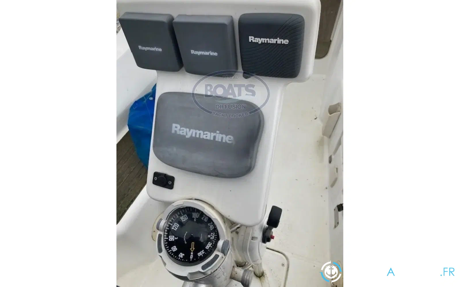 slider 8 Beneteau OCEANIS 323 Clipper