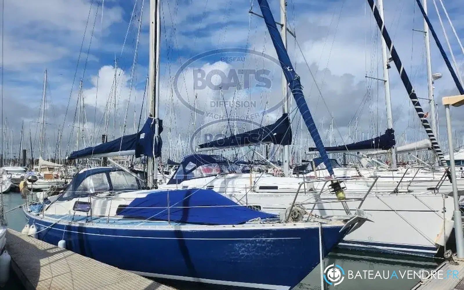 slider 14 Trident Marine Warrior 35