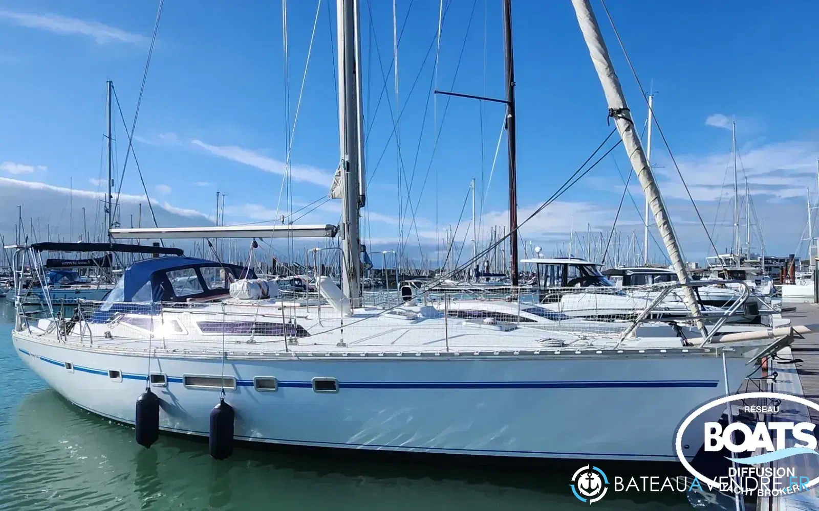 slider 0 Jeanneau Voyage 12.50