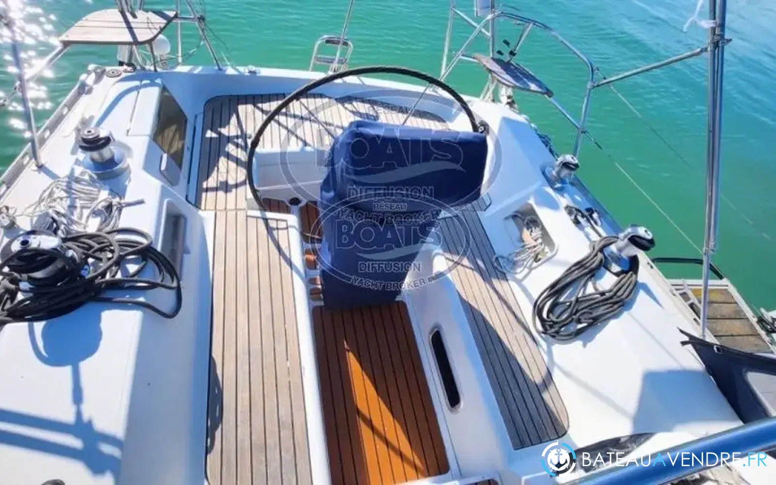 slider 14 Jeanneau Voyage 12.50