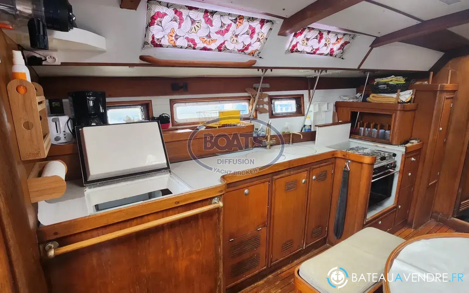 slider 3 Jeanneau Voyage 12.50