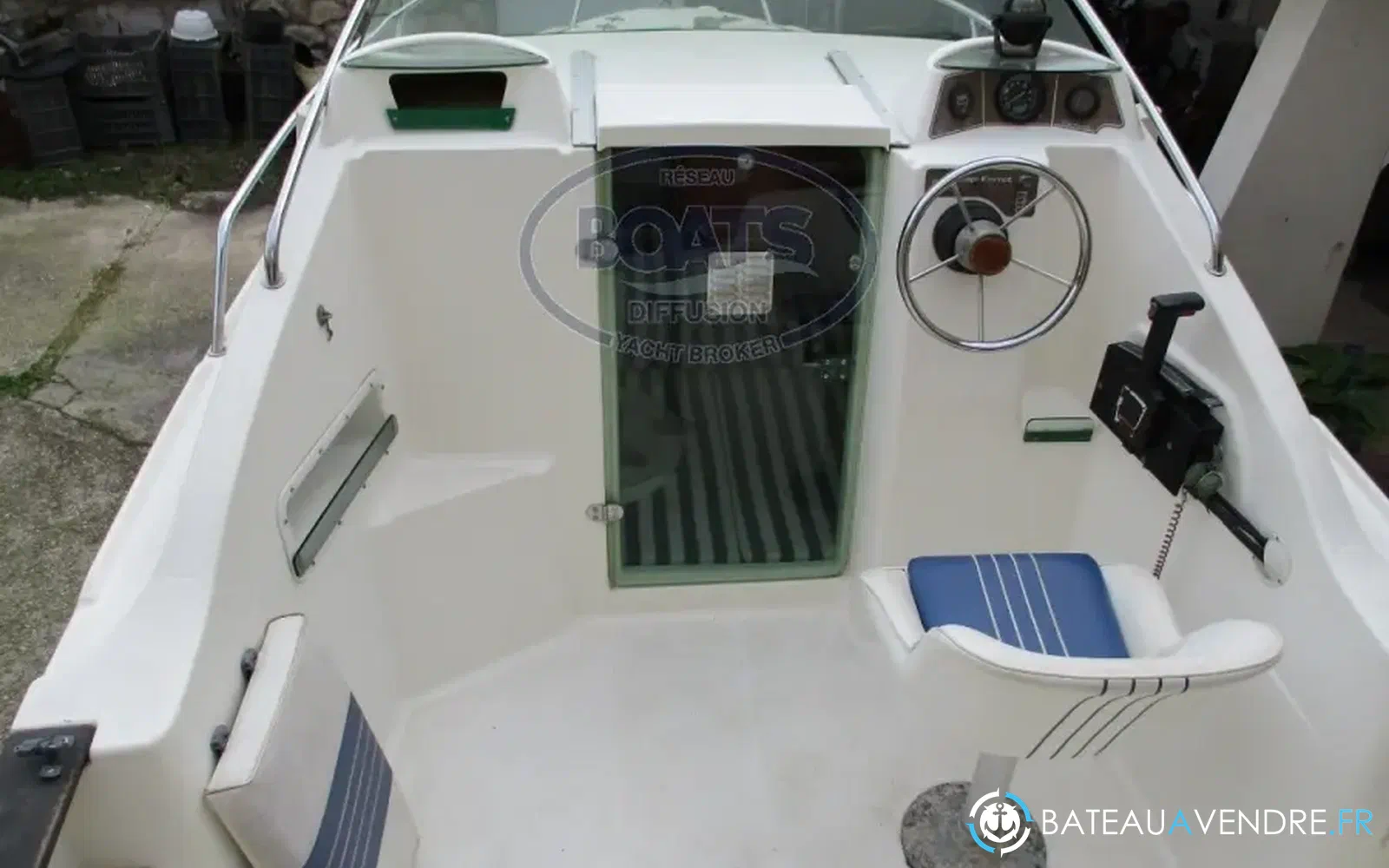 slider 3 B2 Marine Cap Ferret 550 CC