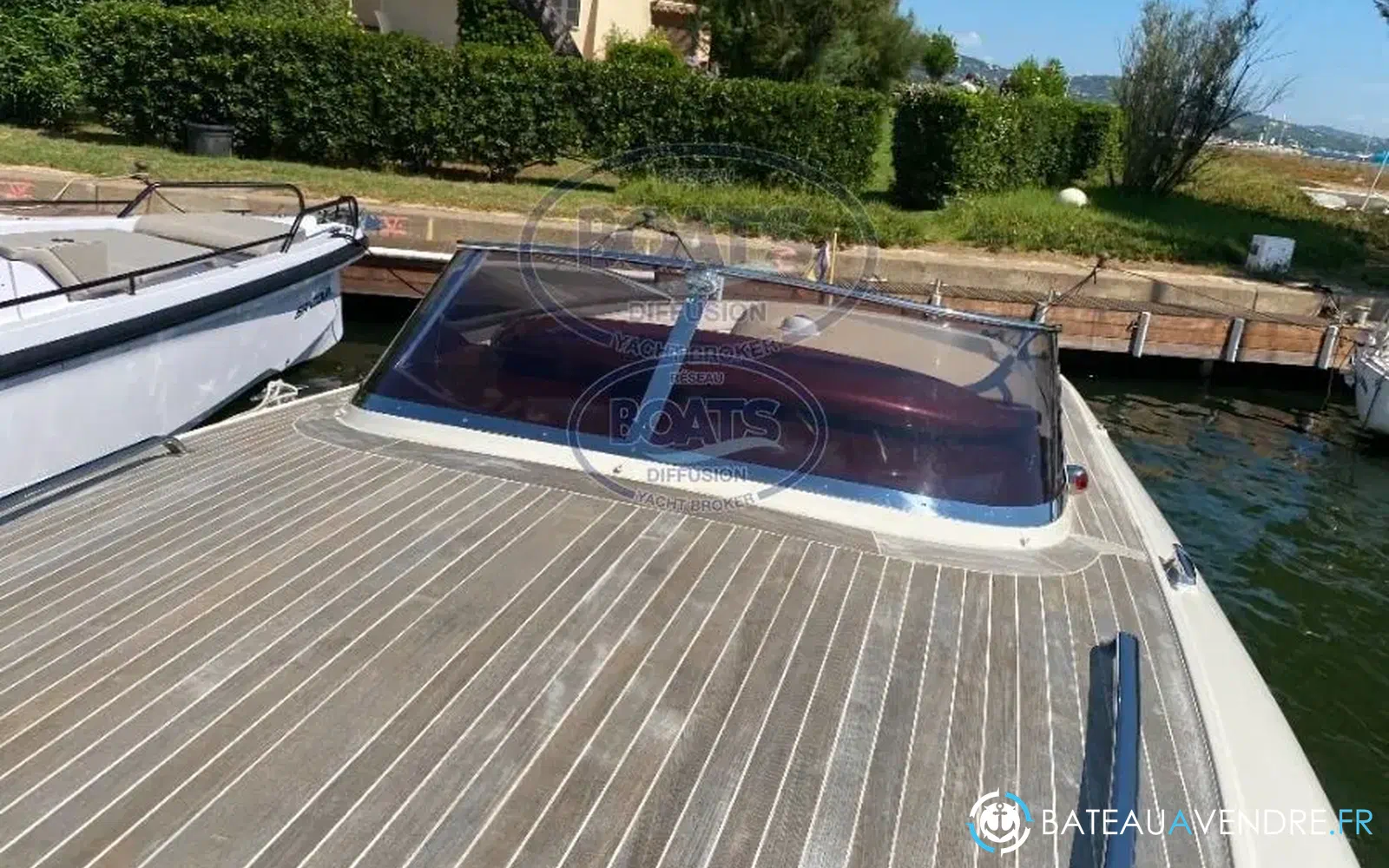slider 12 Offshore Nautica Super Classic 40