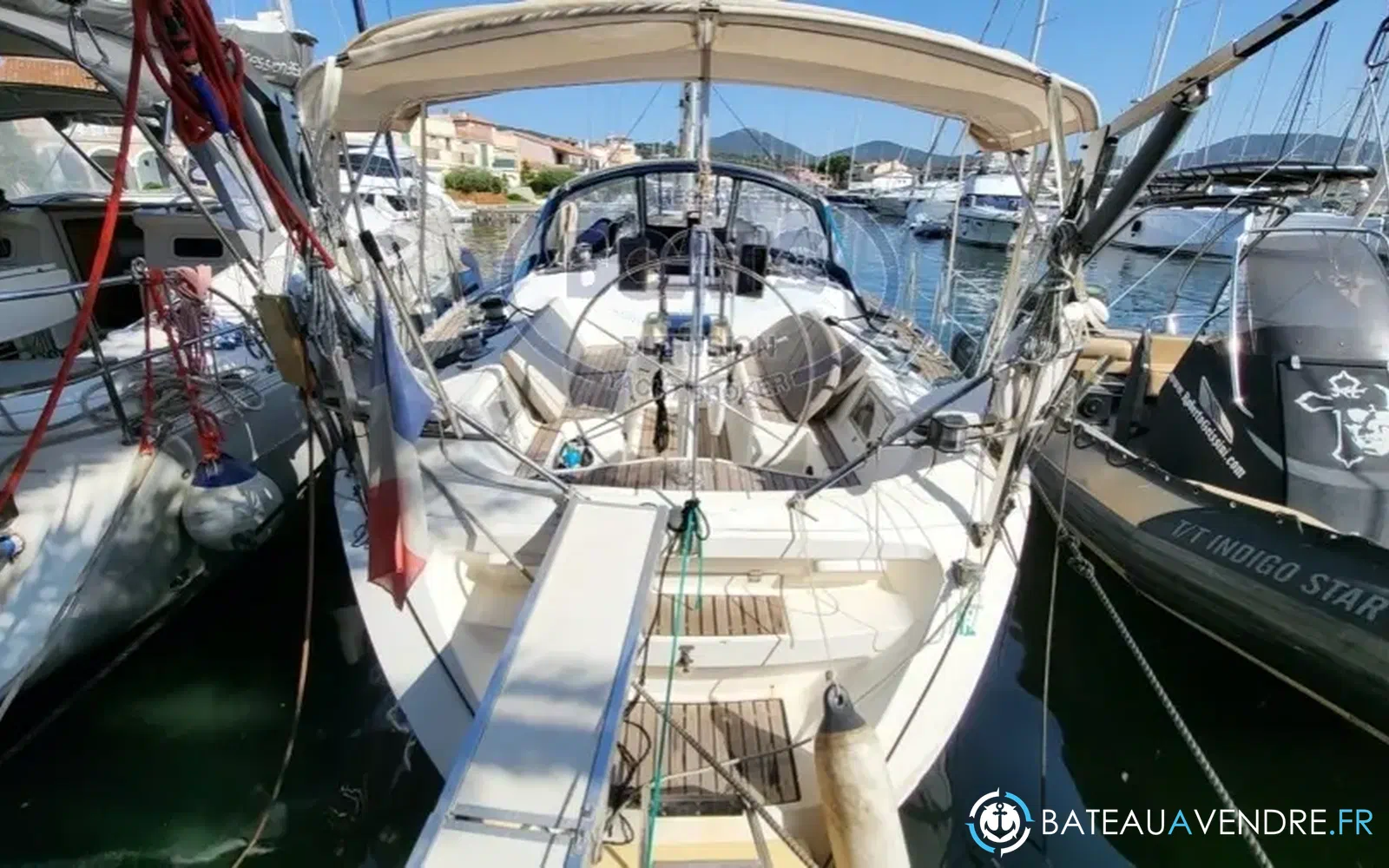 slider 1 Jeanneau Sun Magic 44