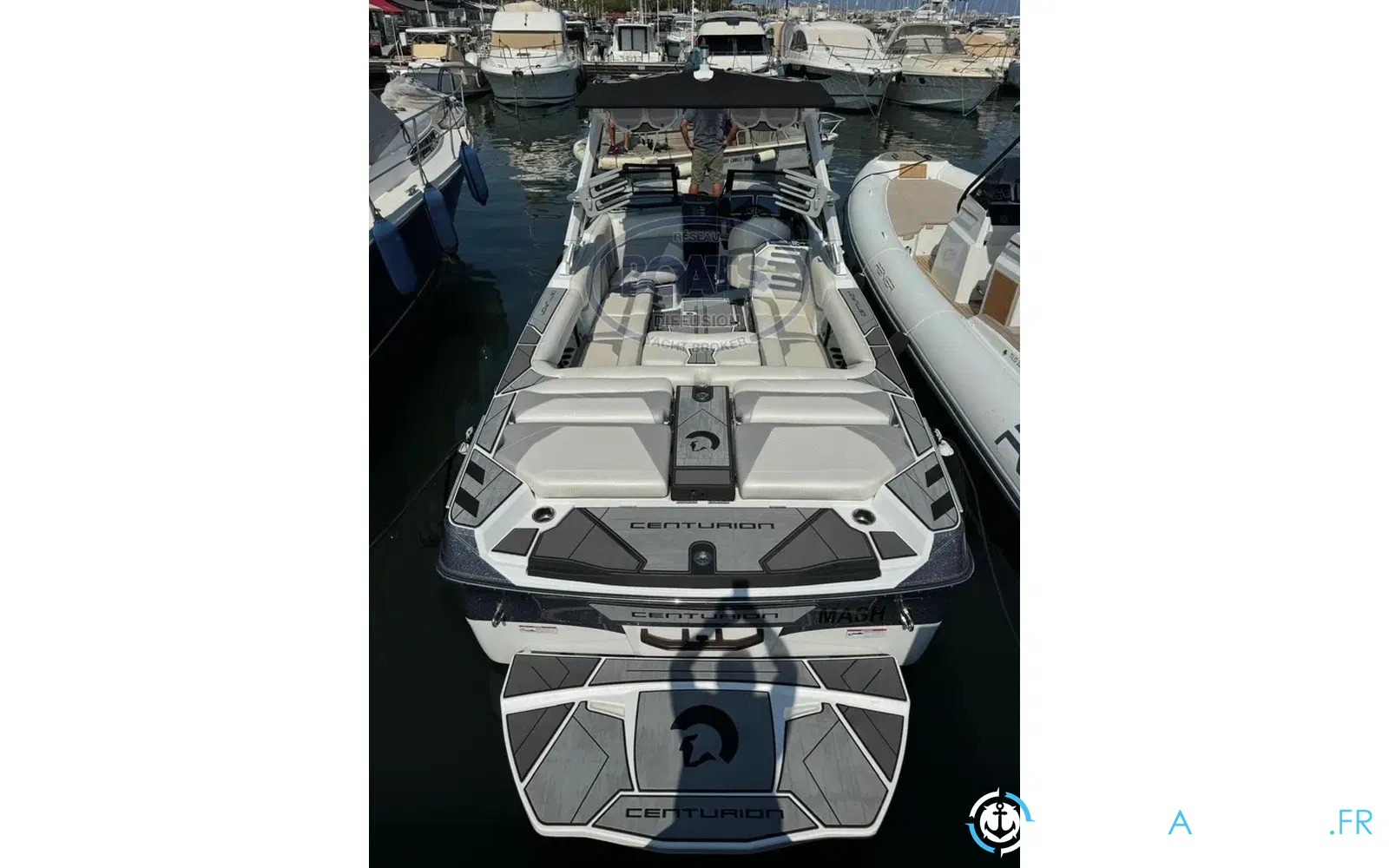 slider 3 Centurion Boats Centurion Ri 265