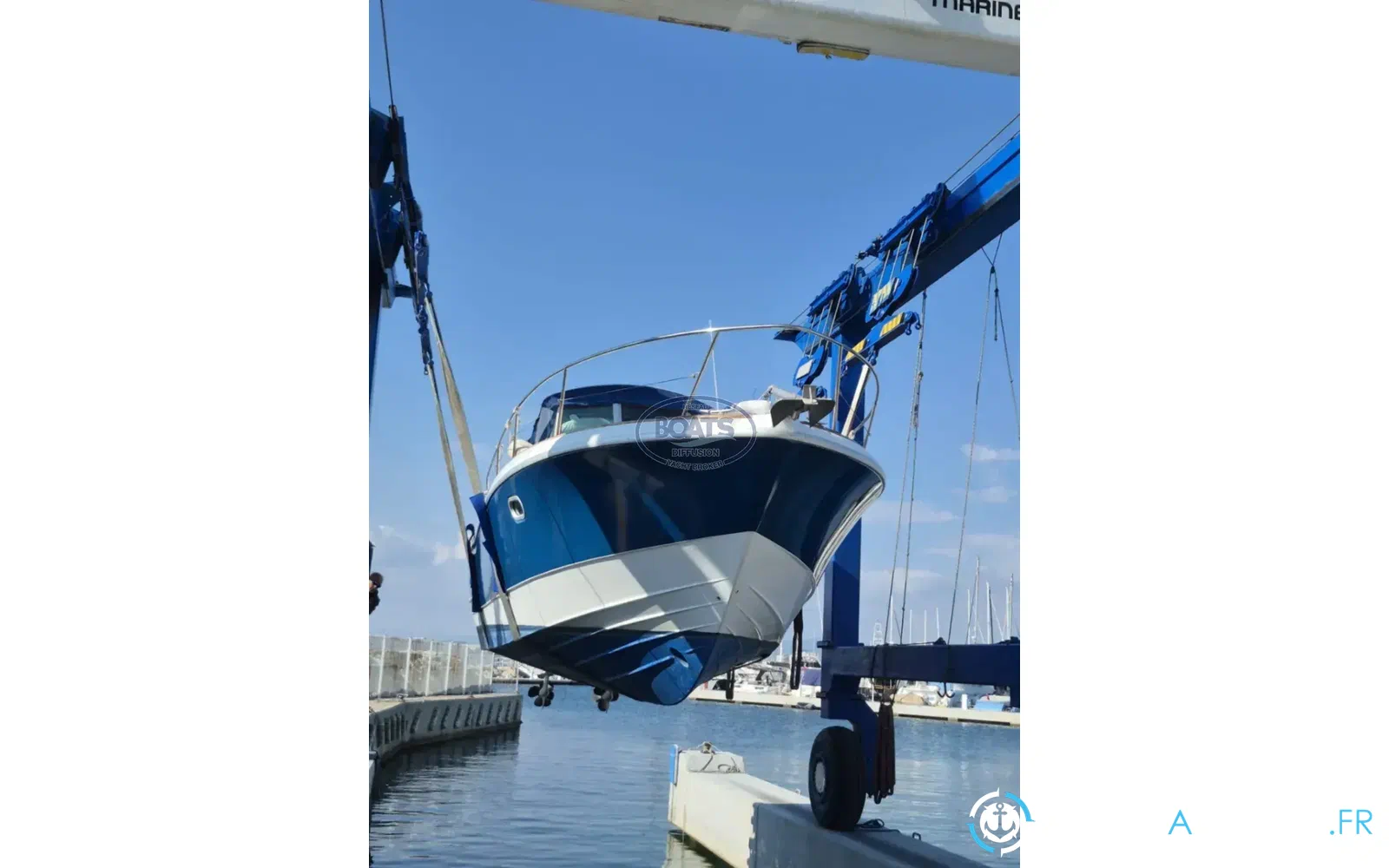 slider 1 Beneteau Ombrine 900
