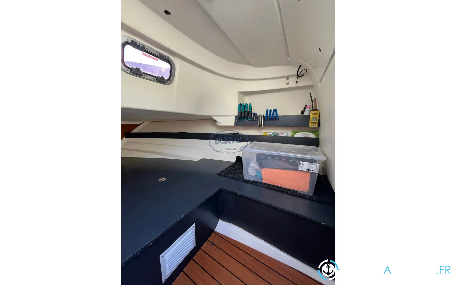 slider 11 Jeanneau Cap Camarat 715 WA