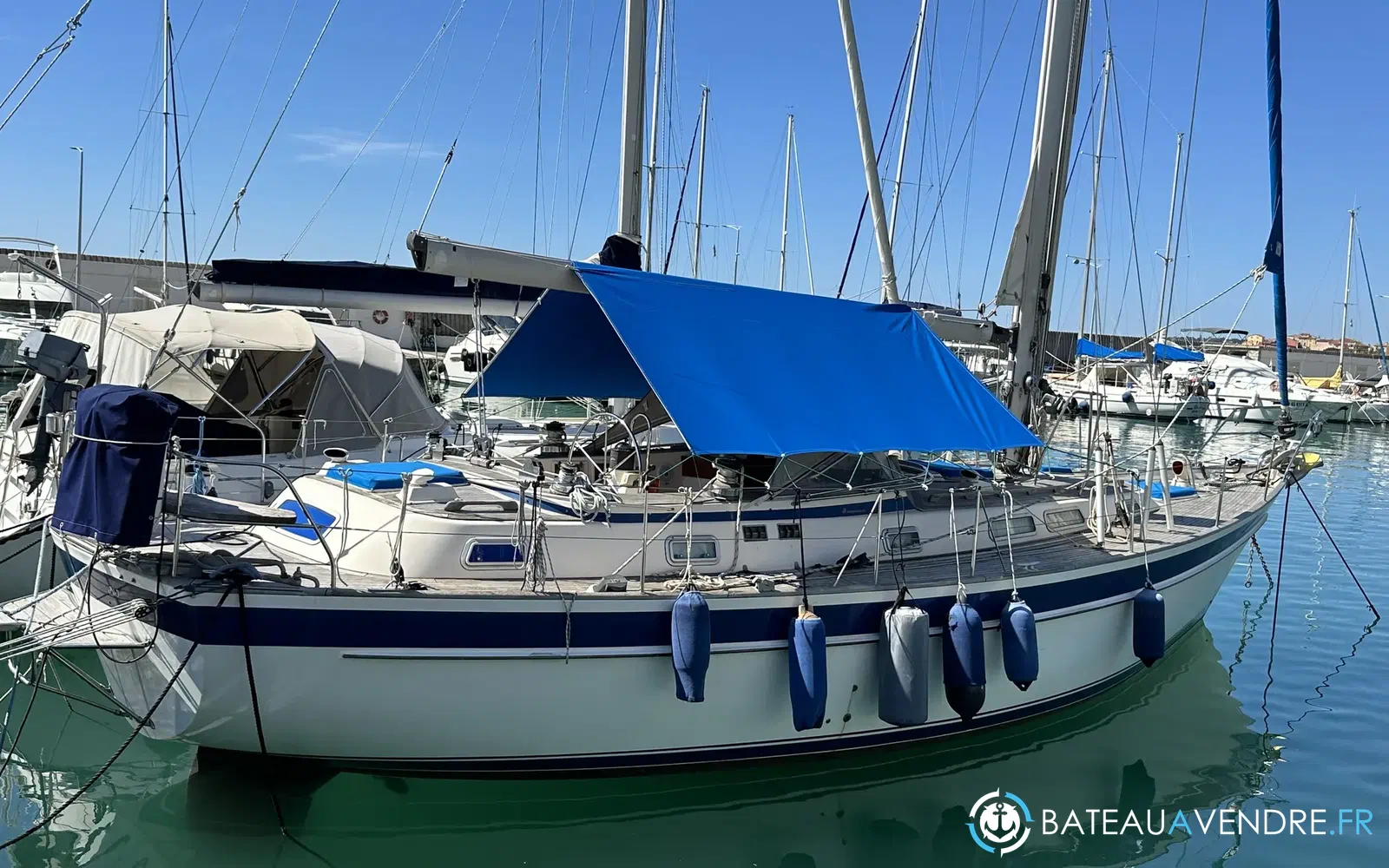slider 0 Hallberg Rassy 42F