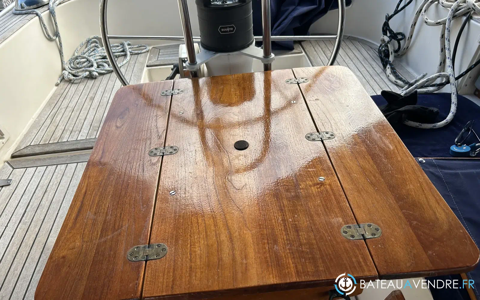 slider 37 Hallberg Rassy 42F