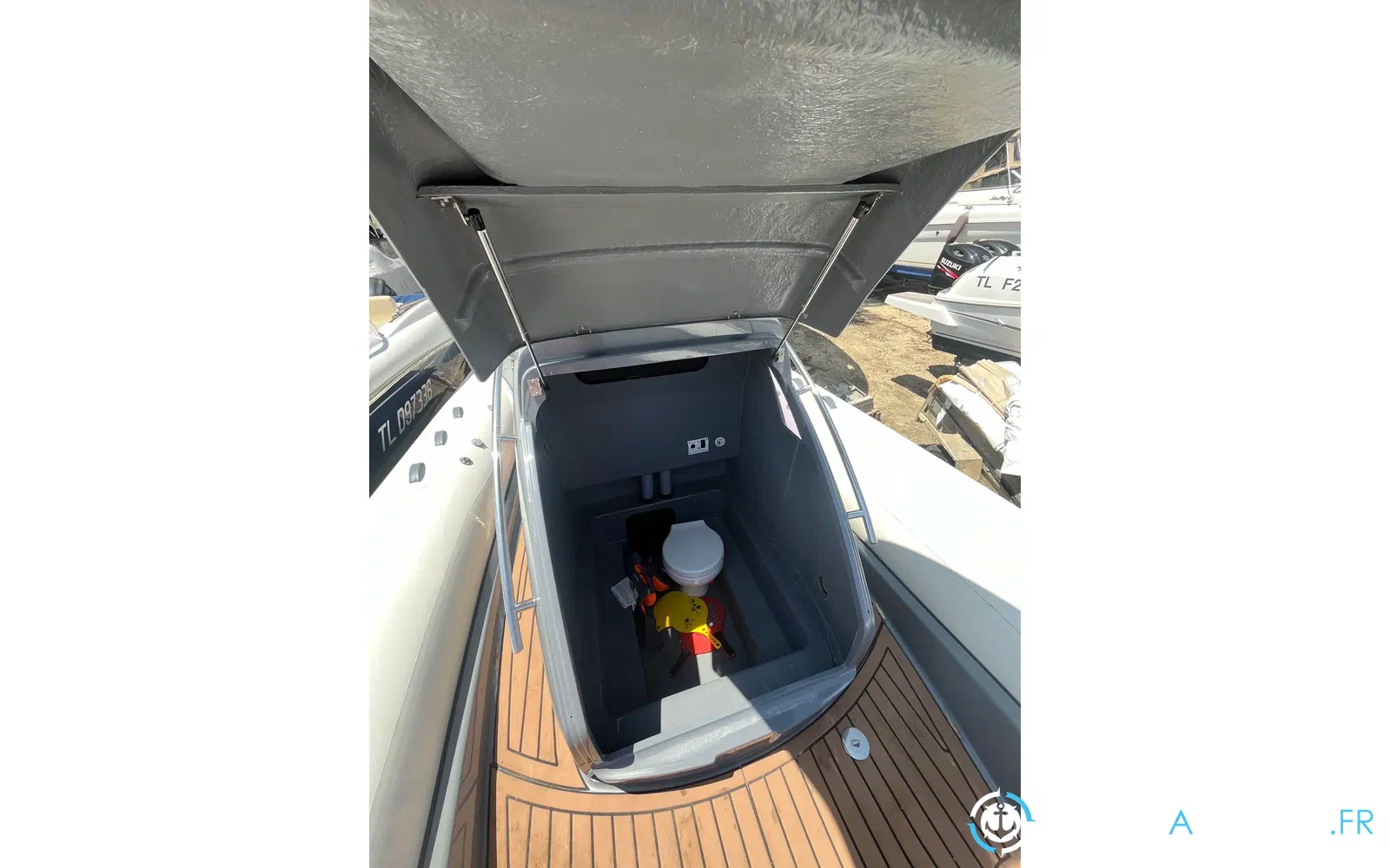slider 11 Grand Golden Line G850