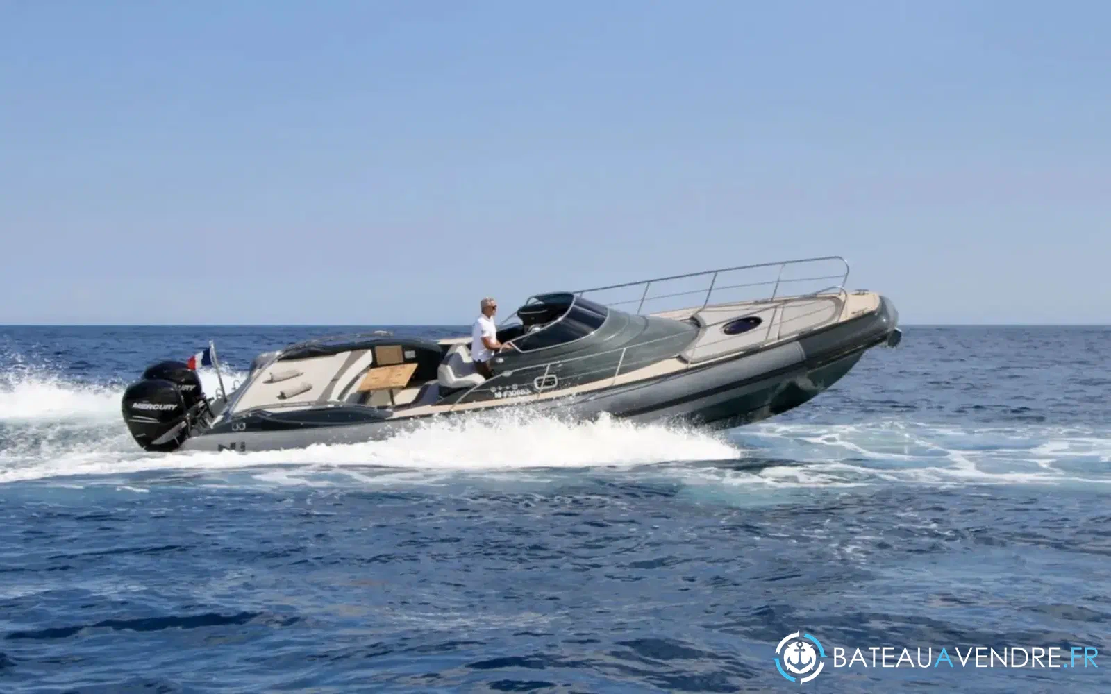 slider 2 Nuova Jolly Prince 35 Sport Cabin