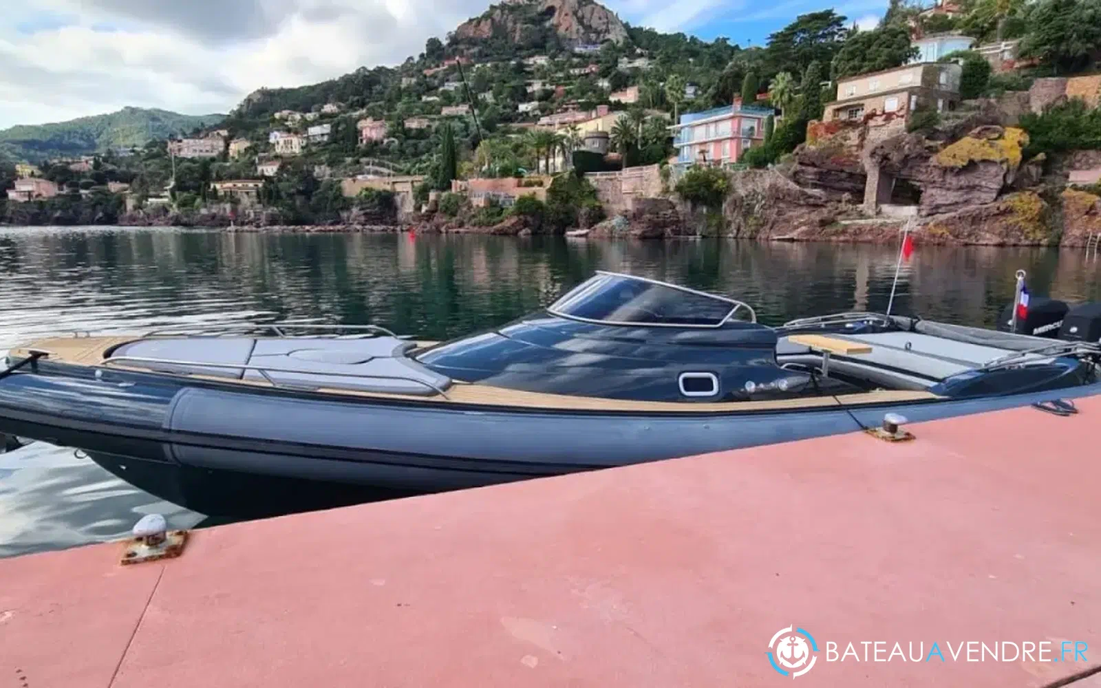 slider 4 Nuova Jolly Prince 35 Sport Cabin