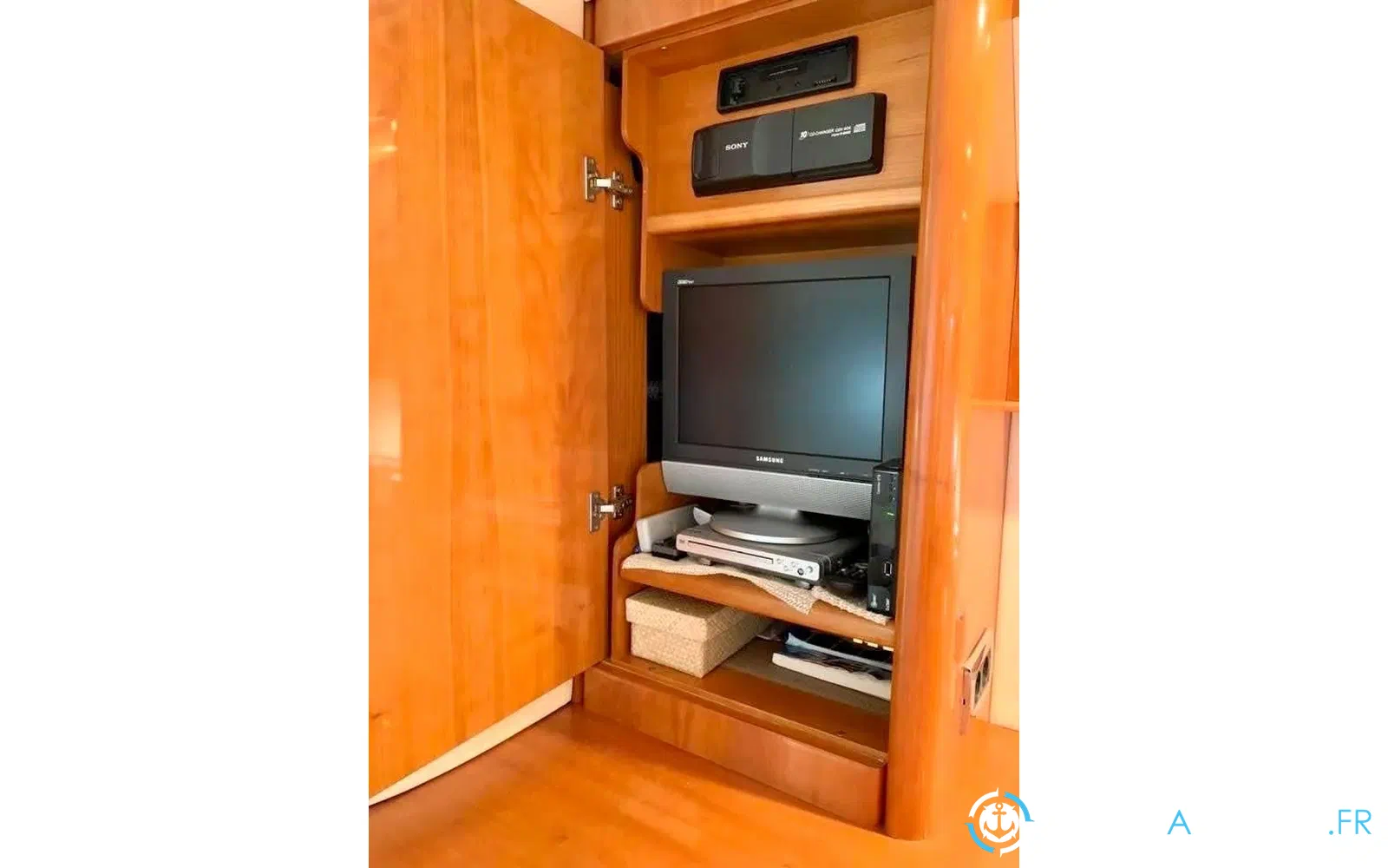 slider 52 Marine Project Princess 55