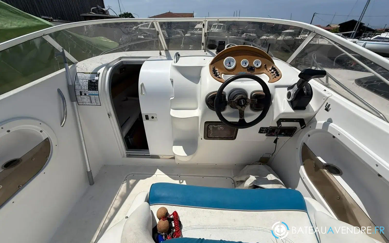 slider 19 Ranieri Sea Lady