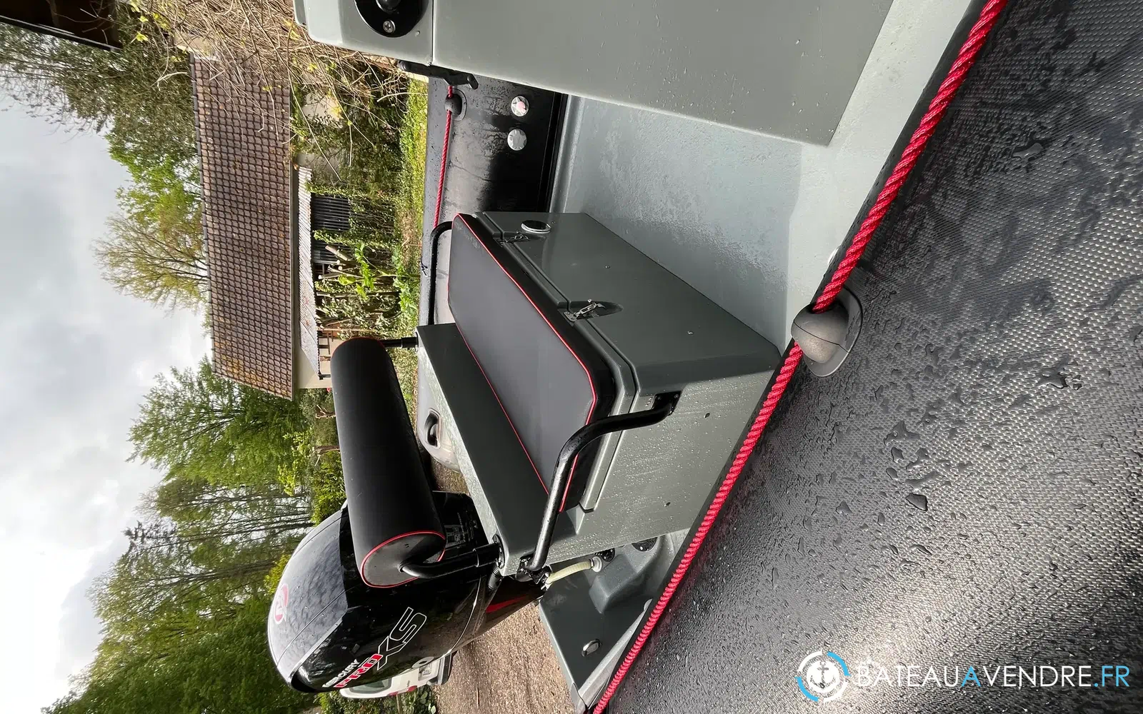 slider 5 Valiant 630 Black Carbon Edition