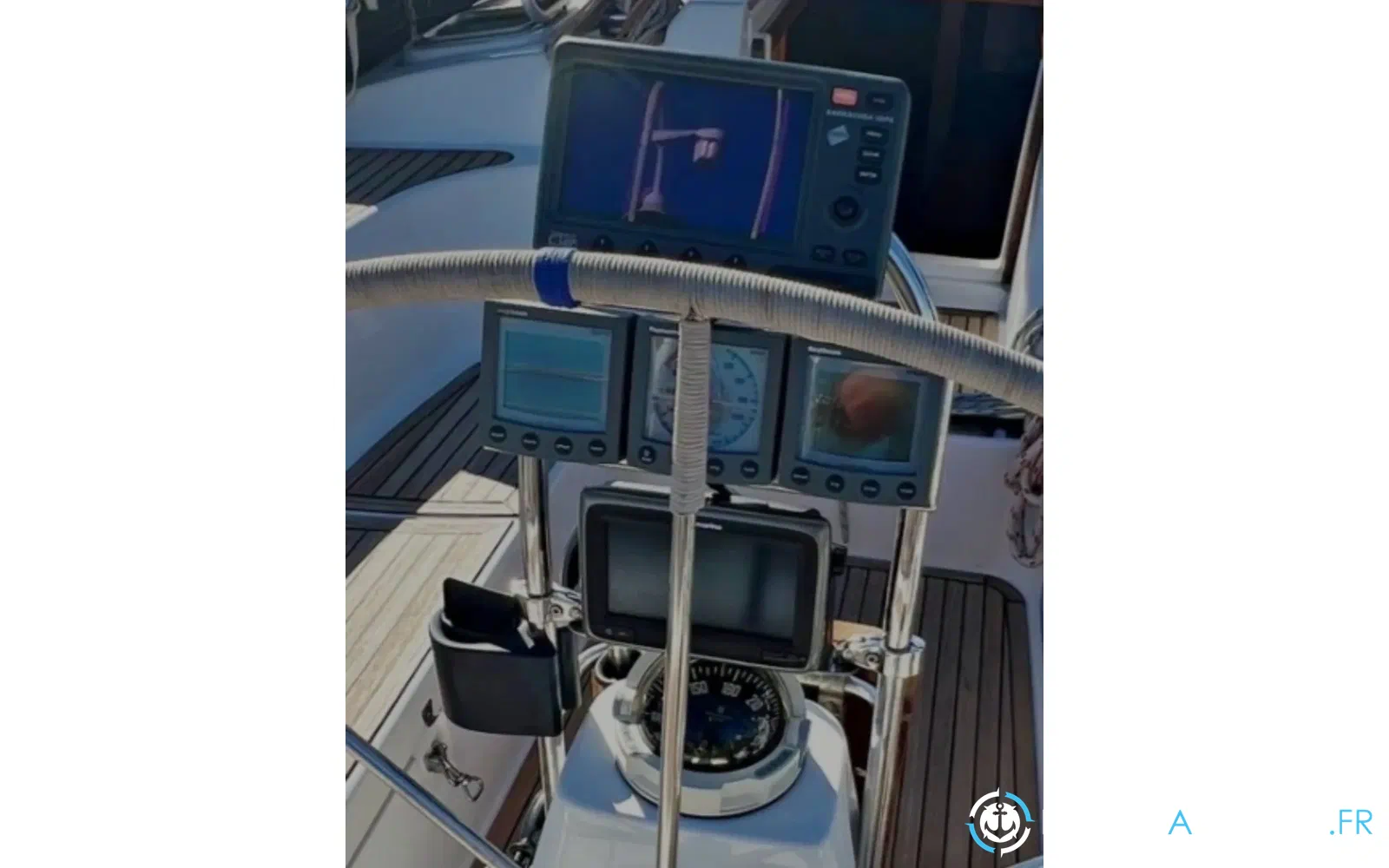 slider 11 Grand Soleil 43