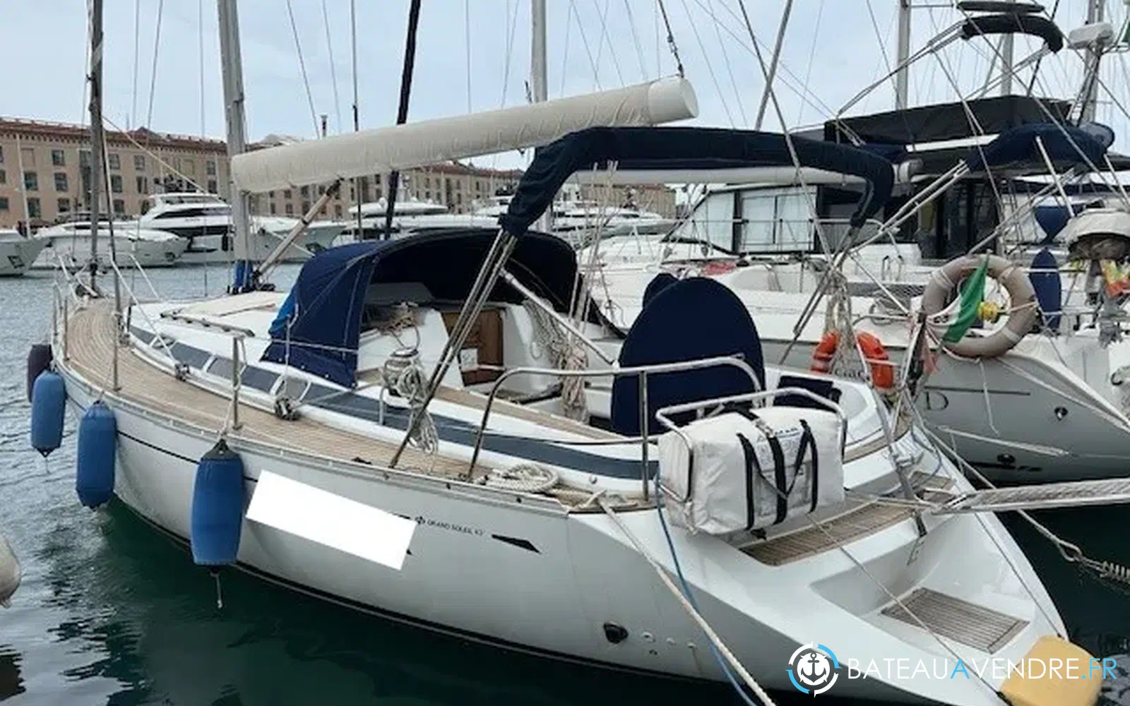 slider 0 Grand Soleil 43