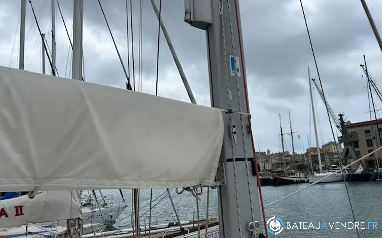 slider 8 Grand Soleil 43