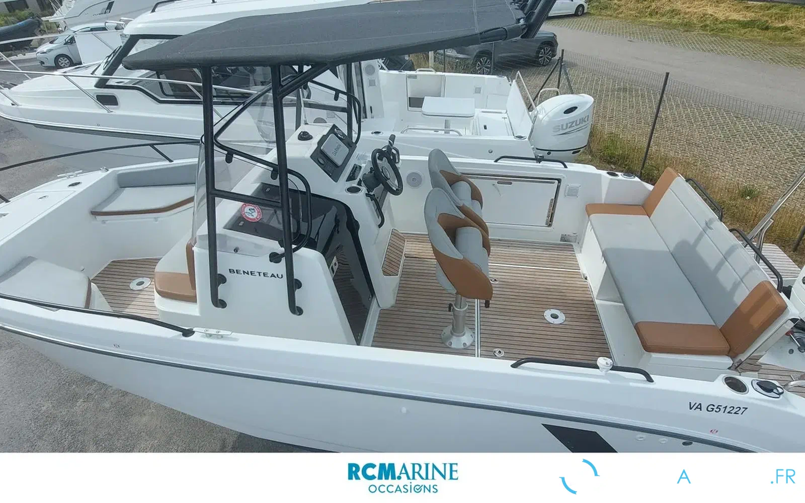 slider 0 Beneteau Flyer 7 SPACEdeck