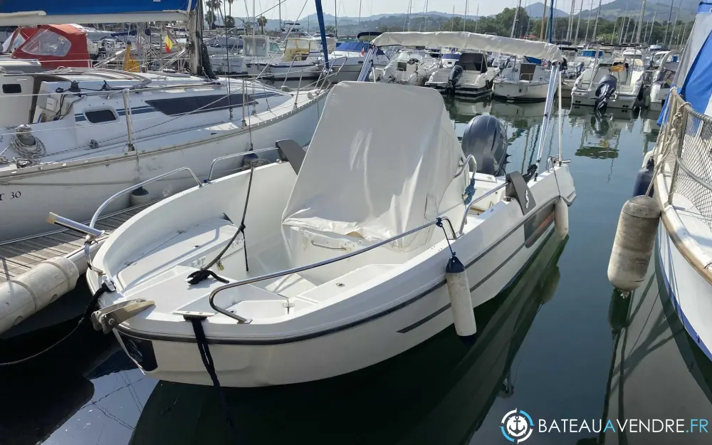 Beneteau Flyer 6.6 SPACEdeck  photo de présentation