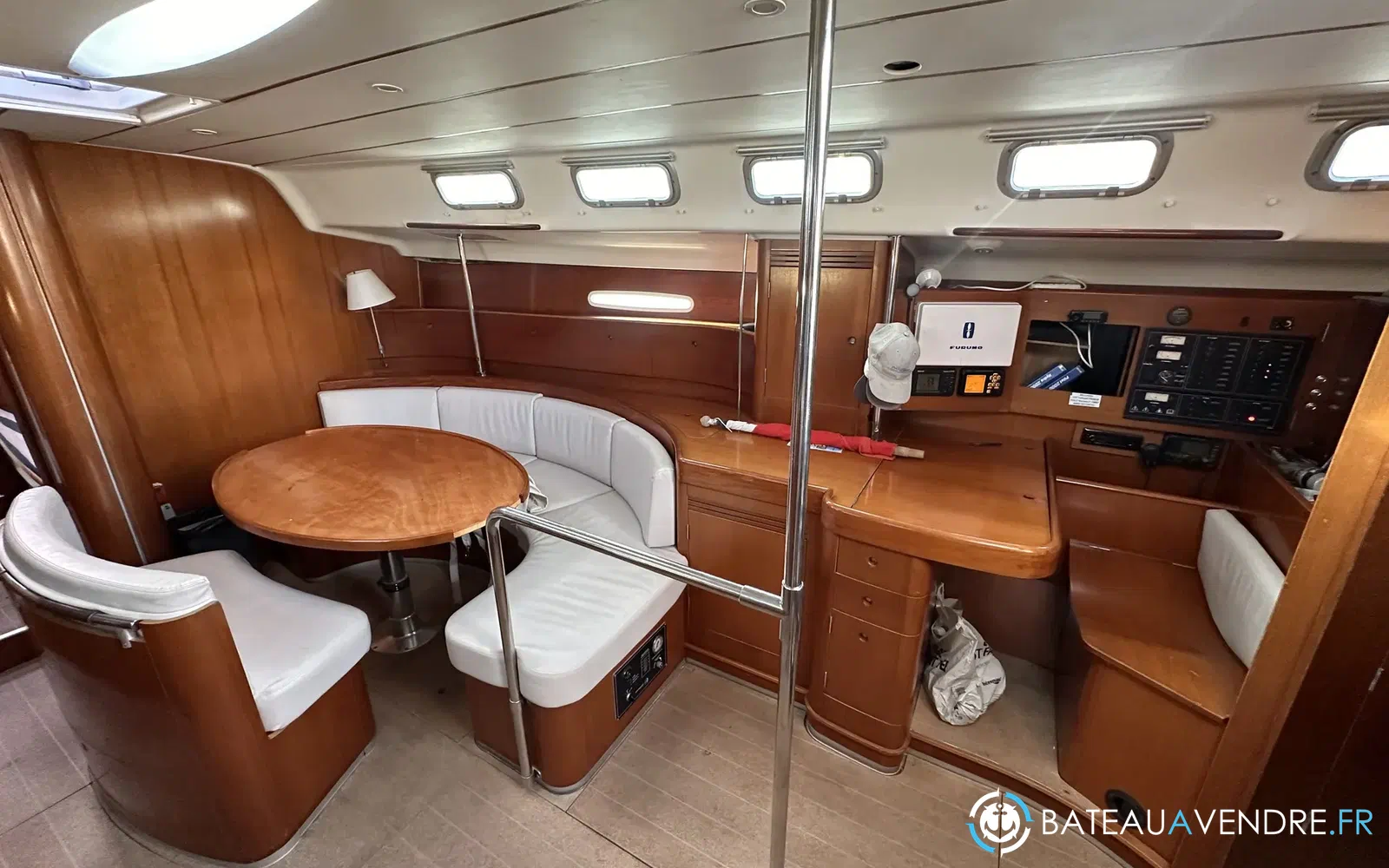 slider 32 Beneteau First 47.7
