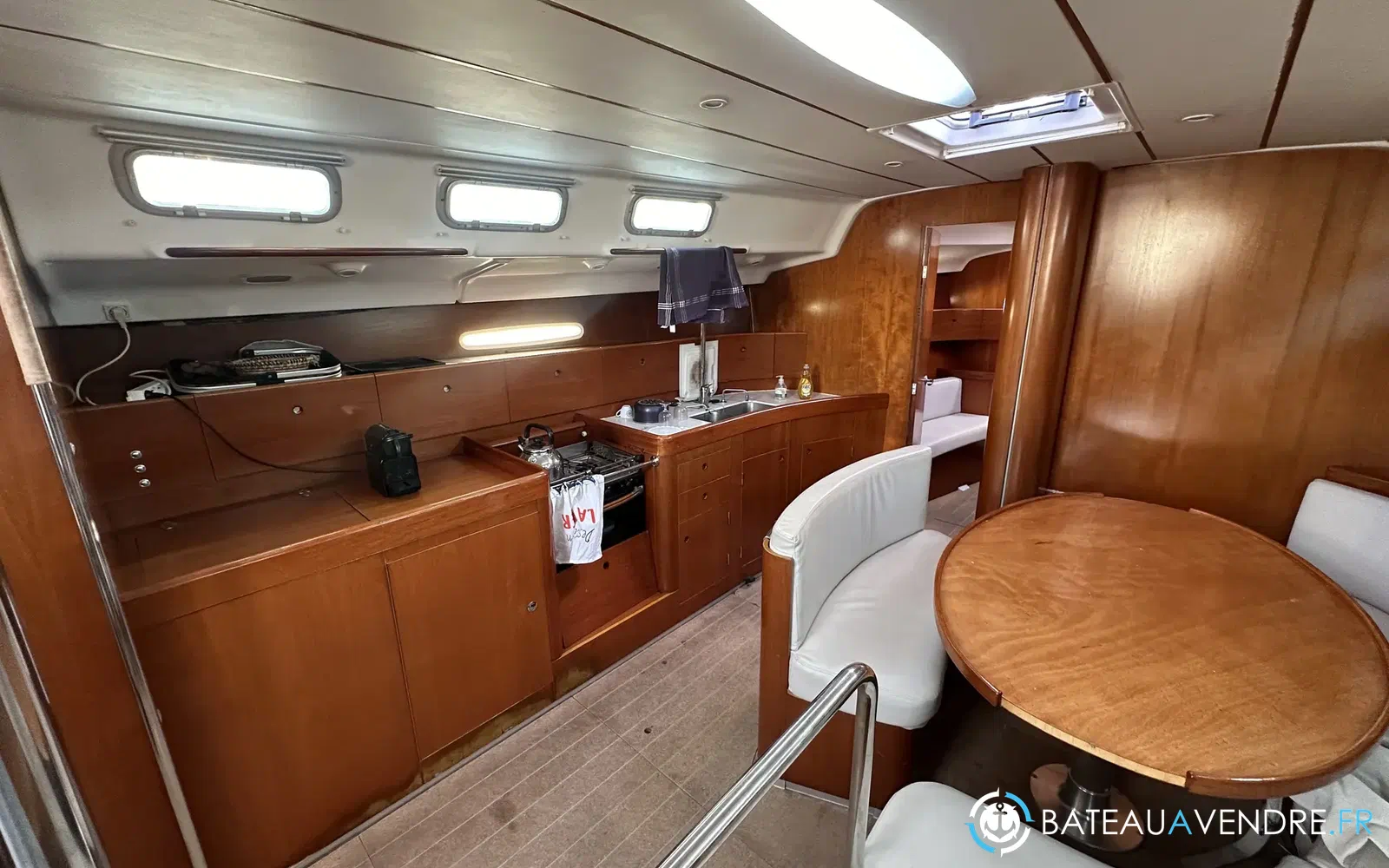 slider 33 Beneteau First 47.7