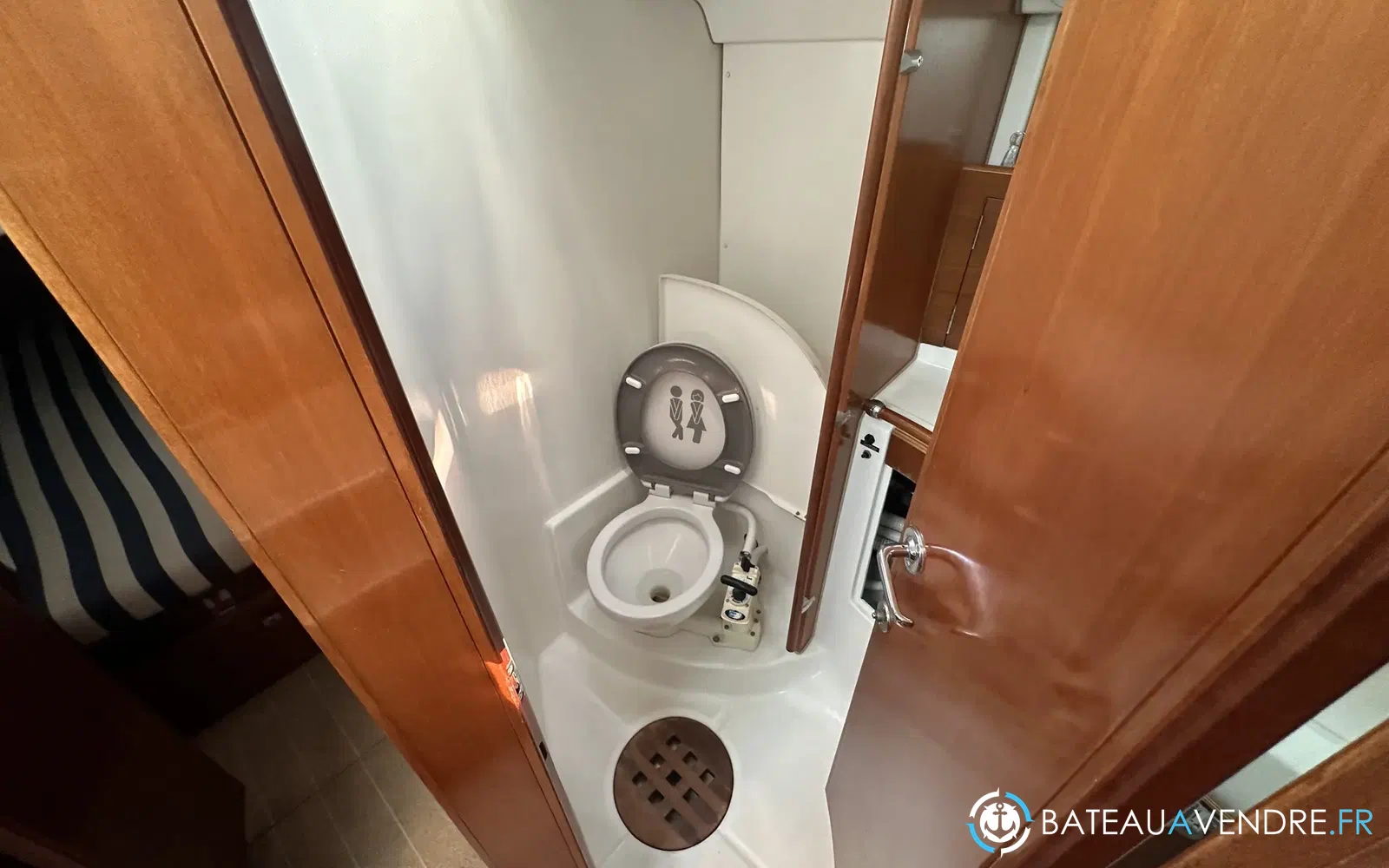 slider 42 Beneteau First 47.7