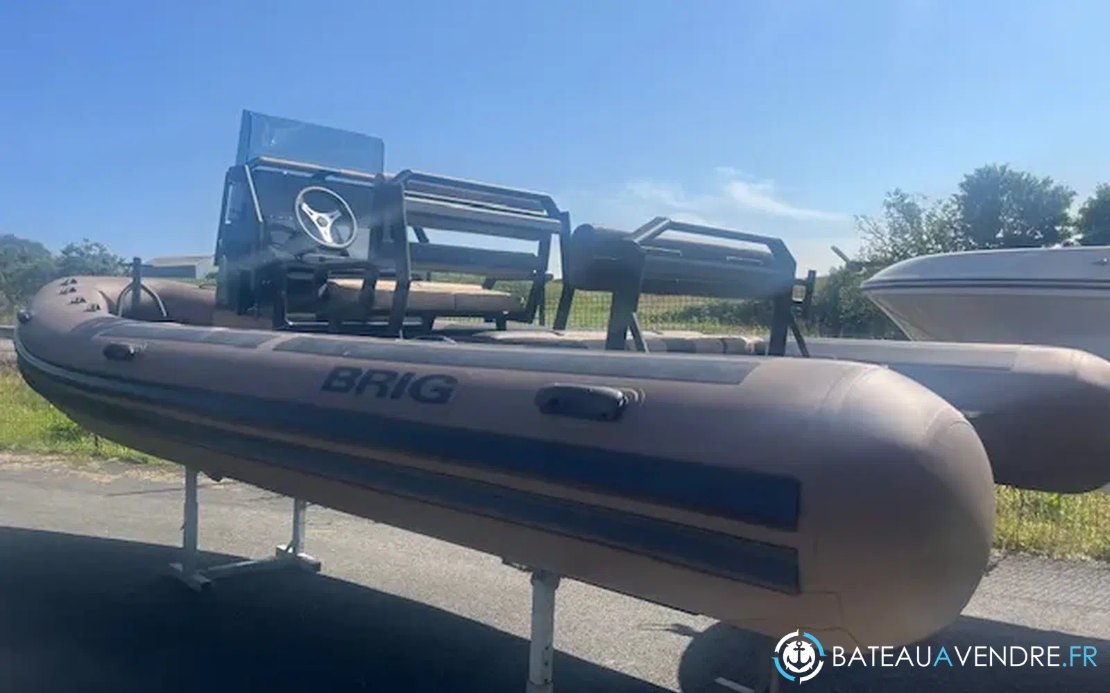 slider 0 Brig Navigator 22
