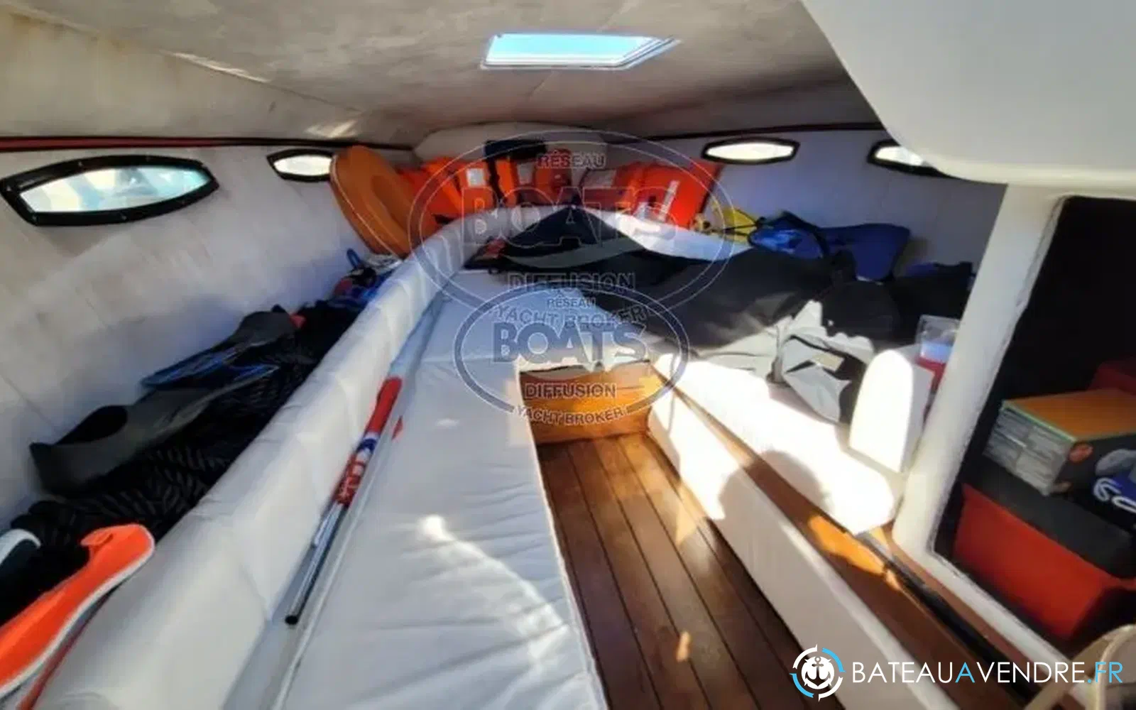 slider 9 Chris Craft 260 Stinger