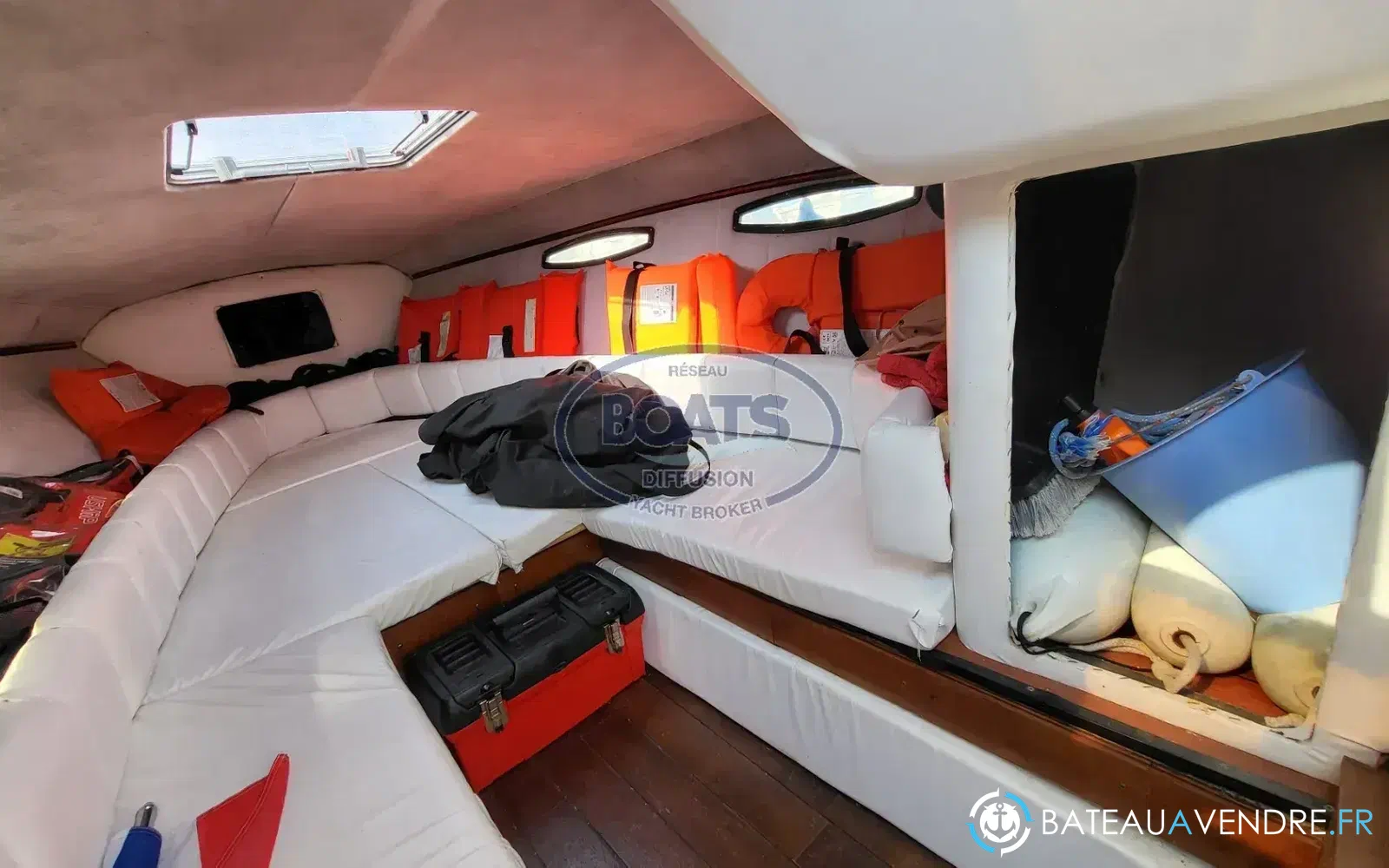 slider 10 Chris Craft 260 Stinger