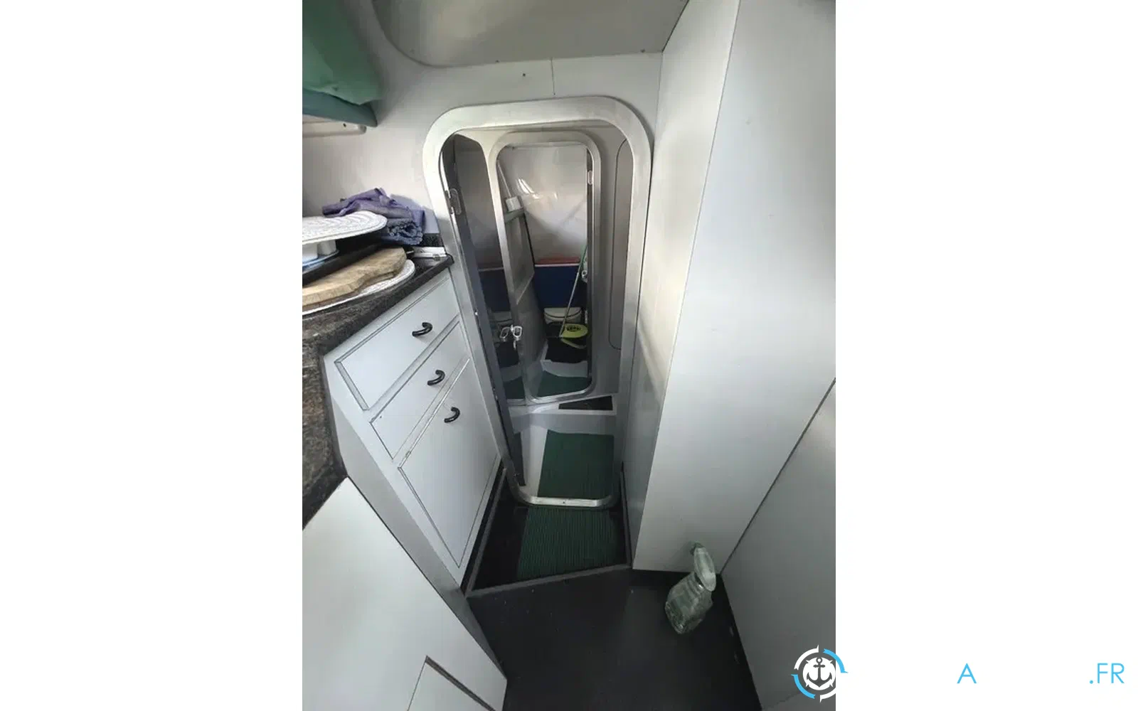 slider 17 Ferretti Altura 52