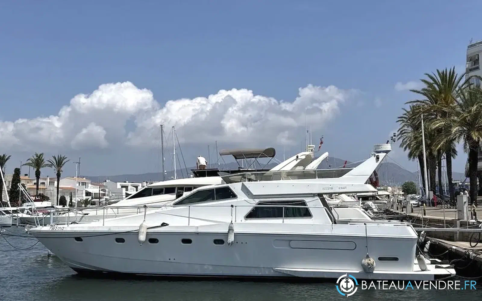 slider 2 Ferretti Altura 52