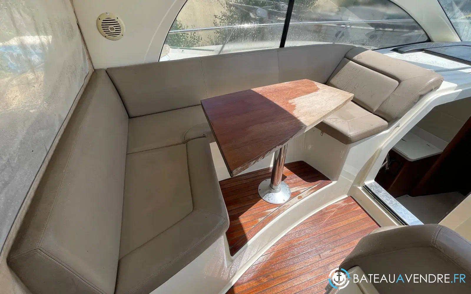 slider 6 Jeanneau Prestige 390 S