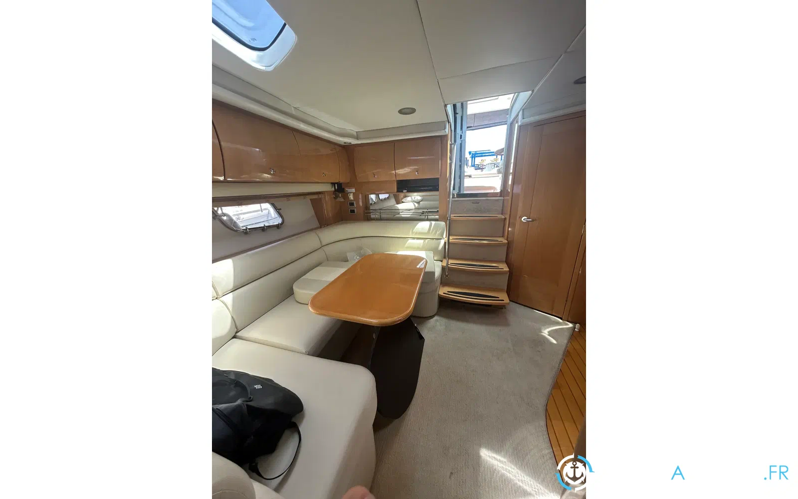 slider 8 Four Winns Vista 475