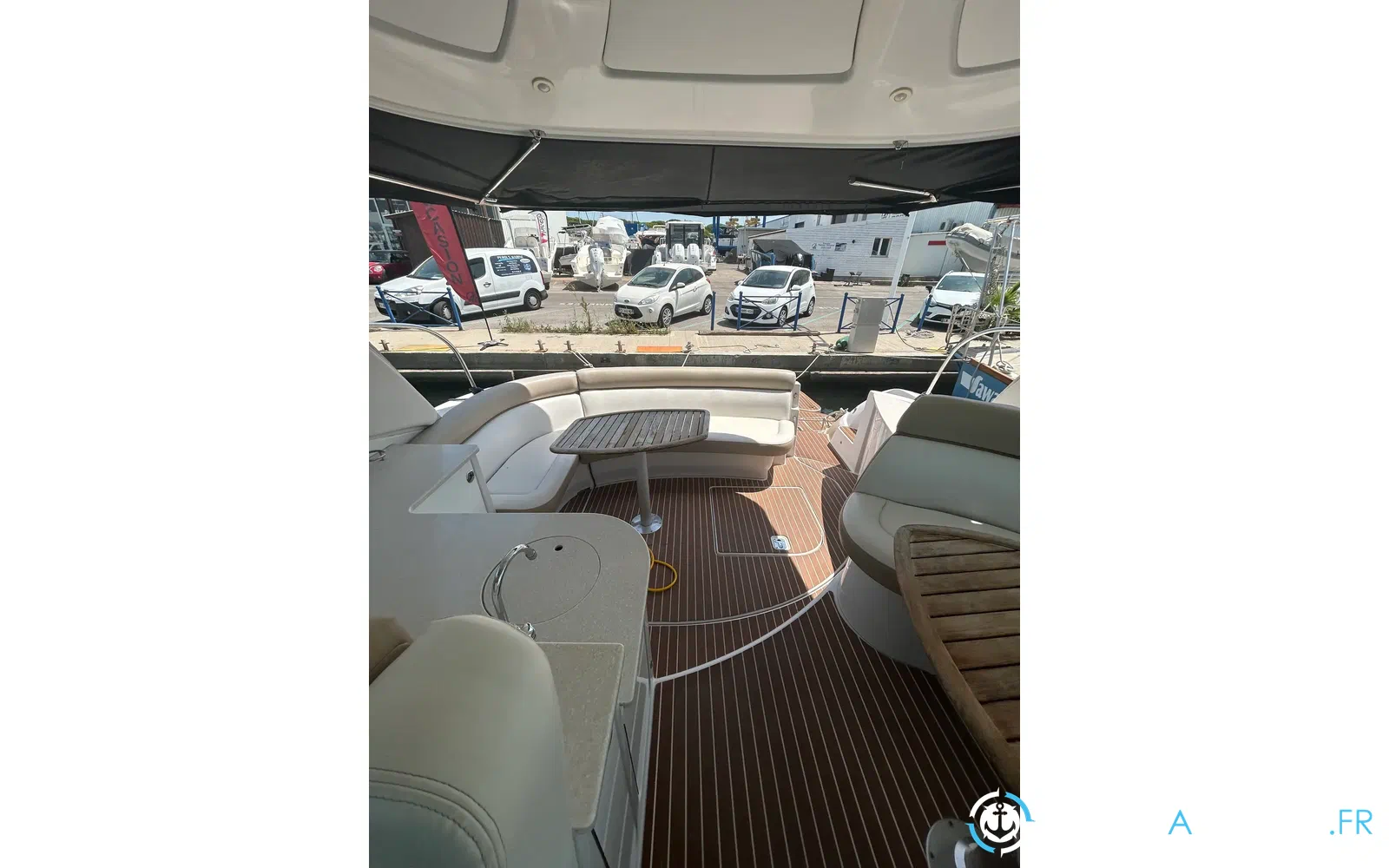 slider 12 Four Winns Vista 475