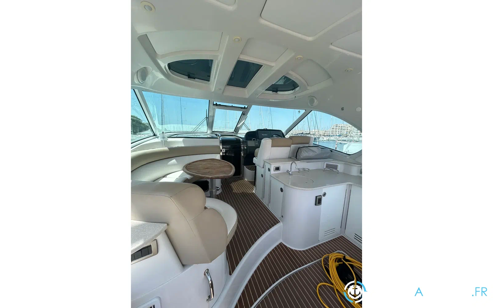 slider 13 Four Winns Vista 475