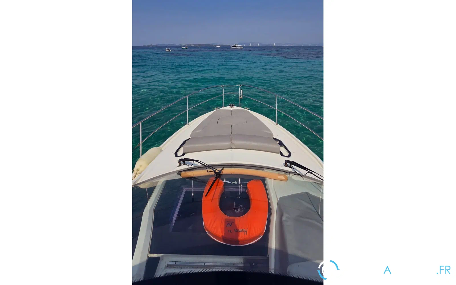slider 1 Beneteau Flyer Gran Turismo 34