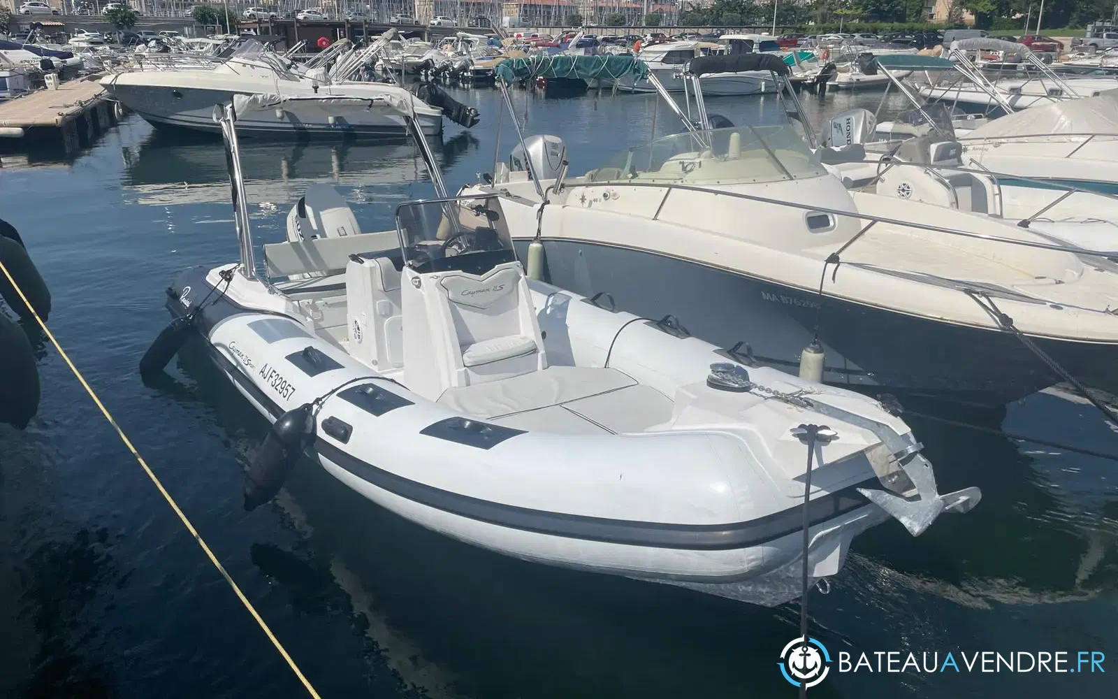 slider 0 Ranieri Cayman