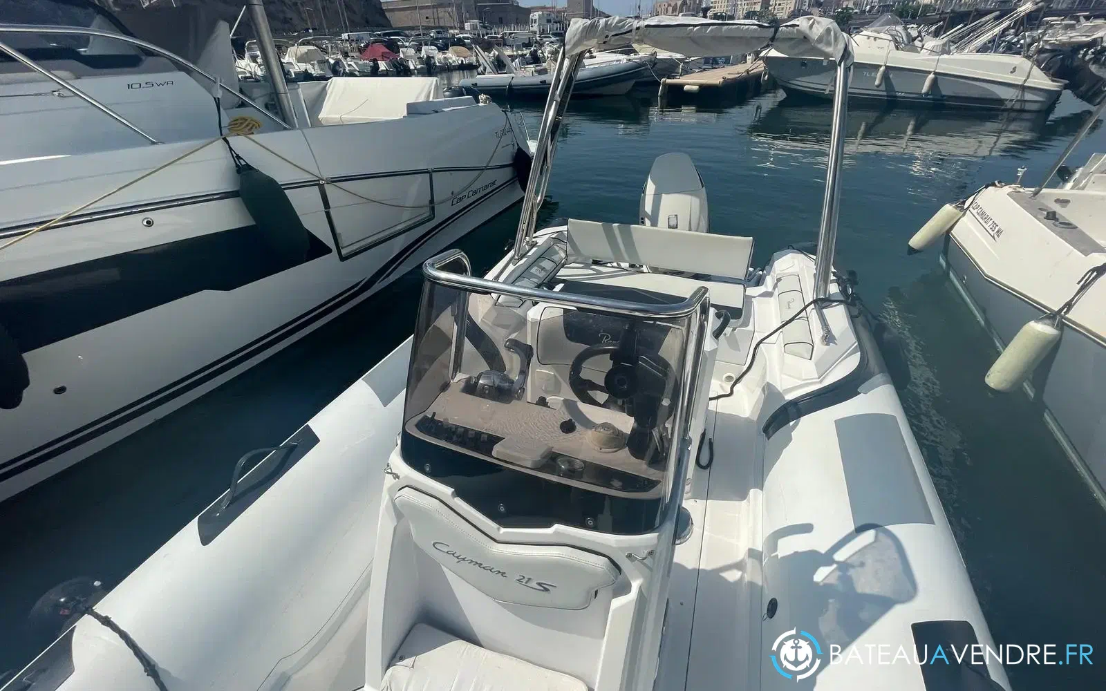 slider 11 Ranieri Cayman