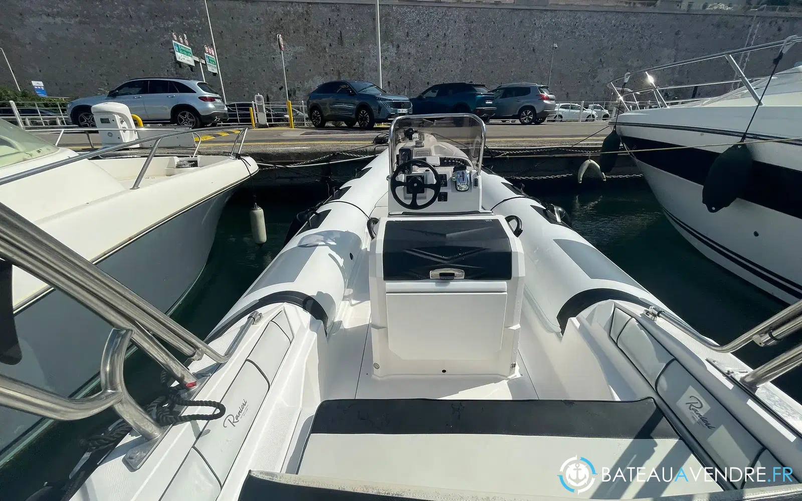slider 17 Ranieri Cayman