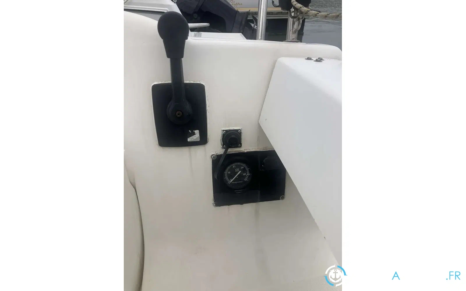 slider 23 Bax Marine Bax 252