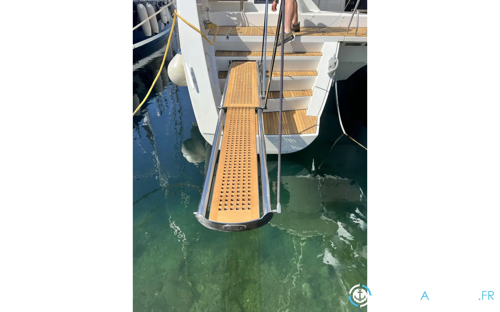 slider 10 Lagoon 52 F