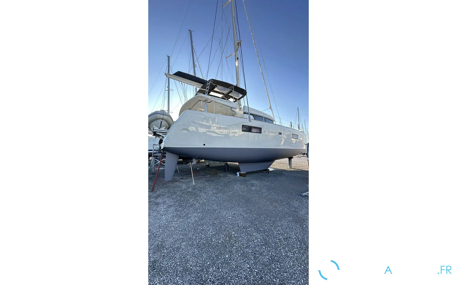 slider 36 Lagoon 52 F