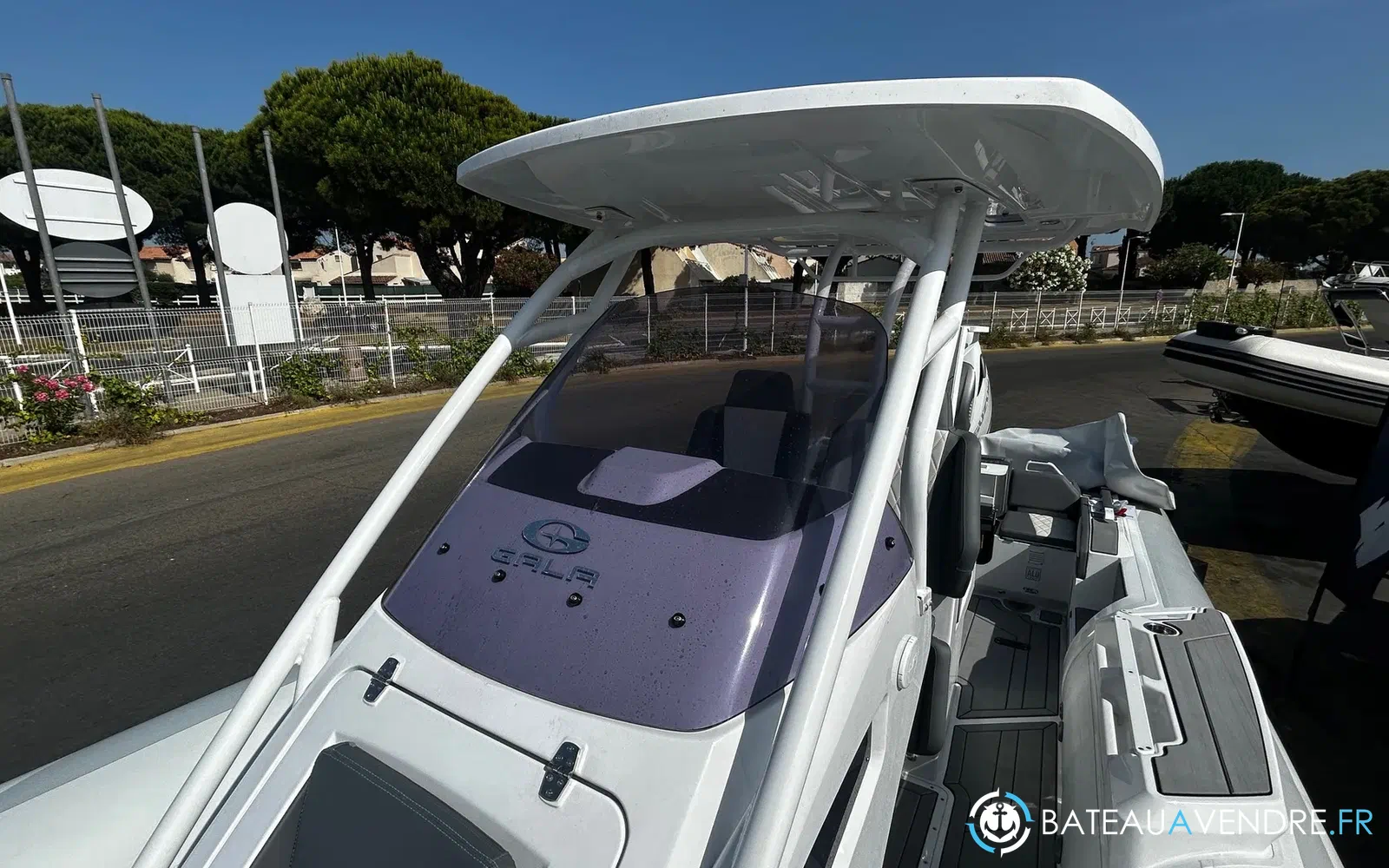 slider 8 Gala Boats V8