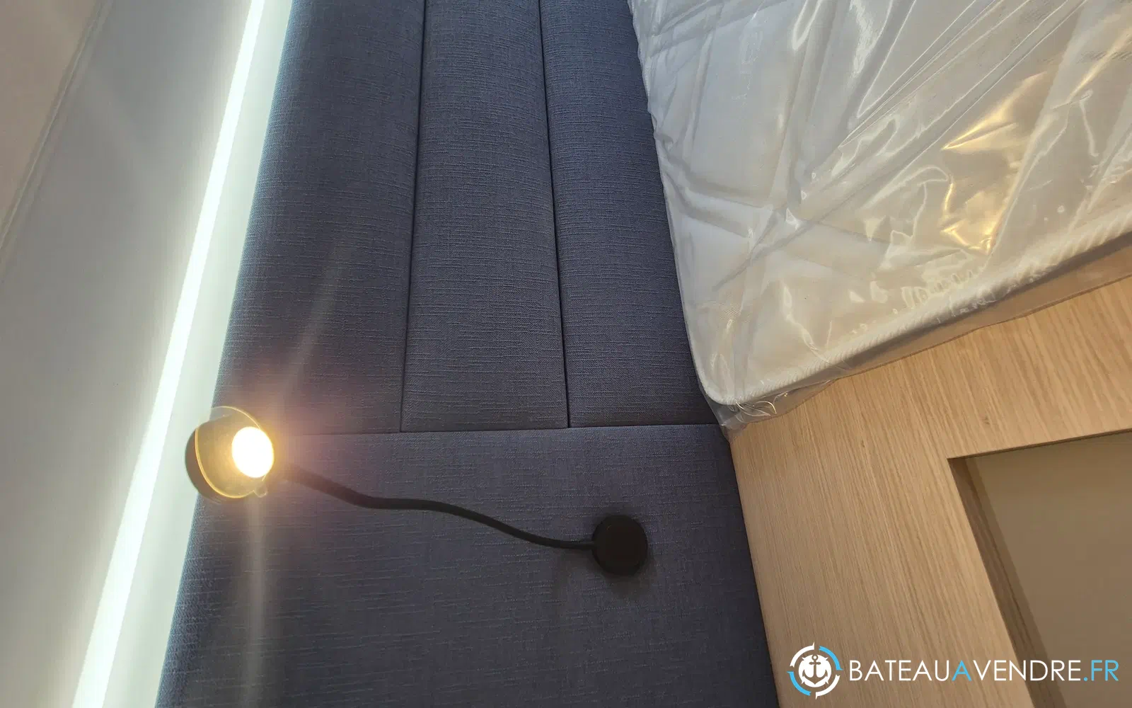 slider 16 Fountaine Pajot Aura 51