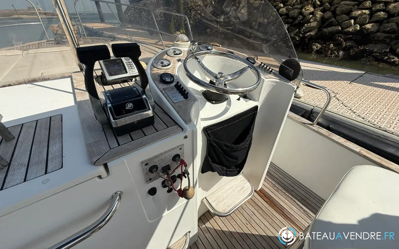 slider 23 Beacher V9 Open