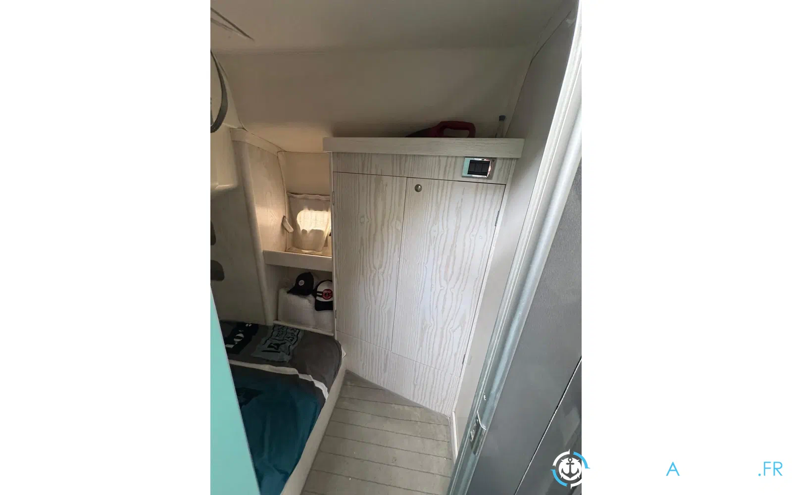 slider 6 Beneteau Flyer 10